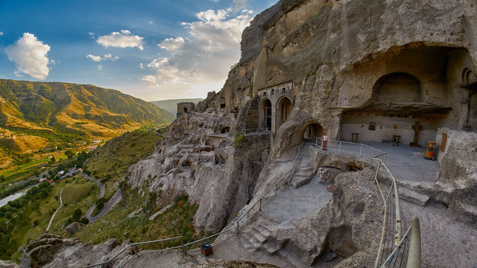 Vardzia